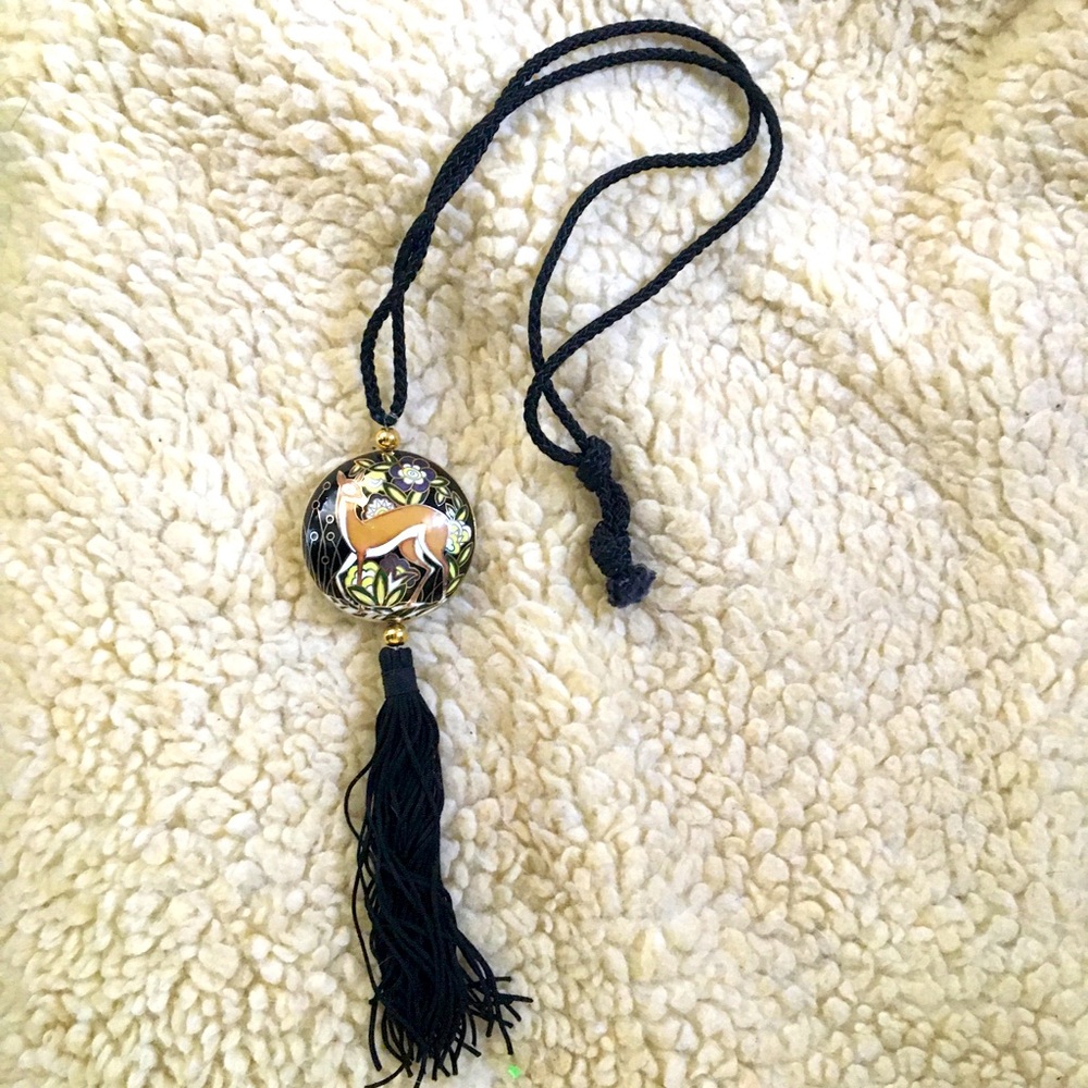 🖤vintage cloisonne deer tassel necklace🖤